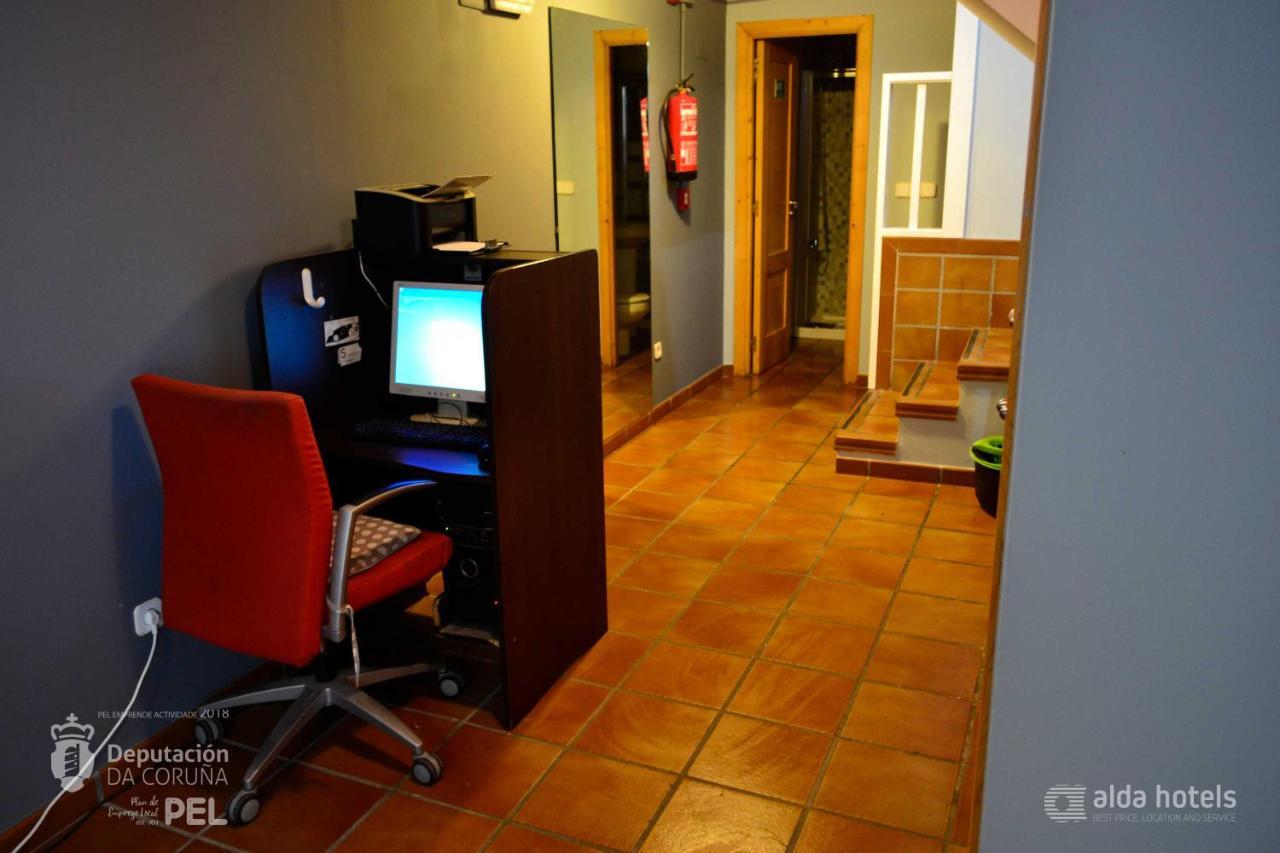 Albergue O Fogar De Teodomiro Сантяго де Компостела Екстериор снимка