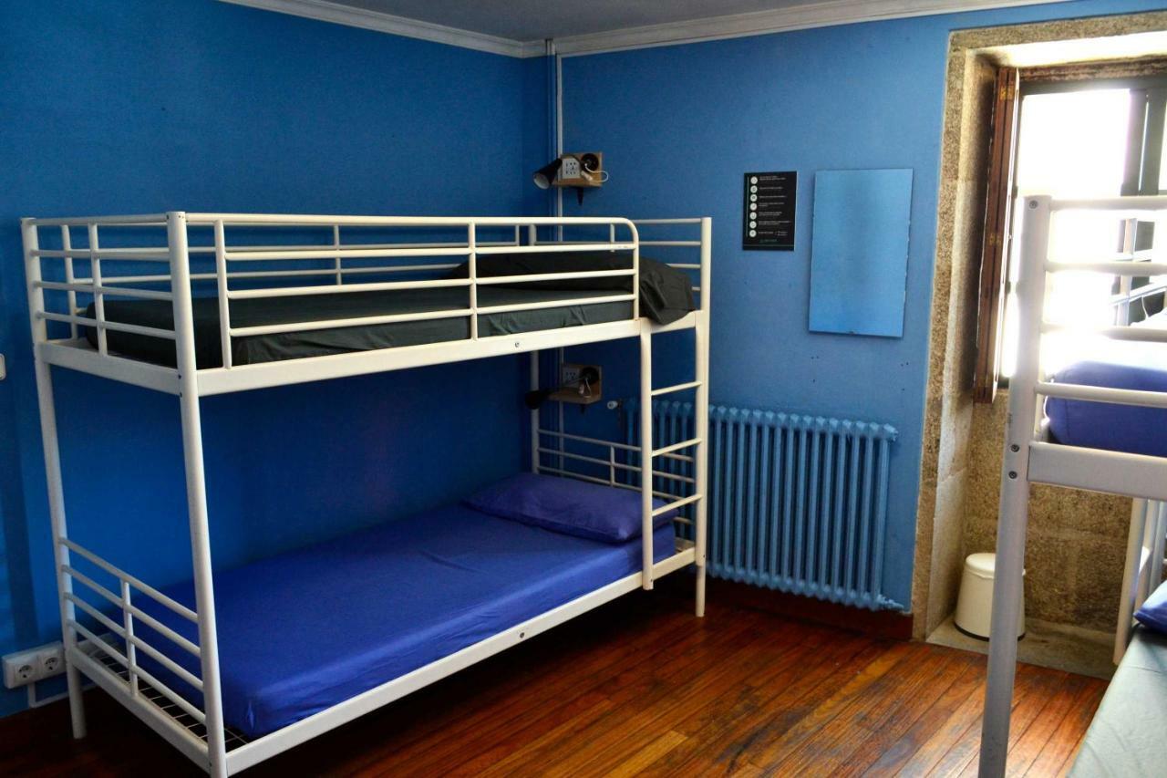 Albergue O Fogar De Teodomiro Сантяго де Компостела Екстериор снимка